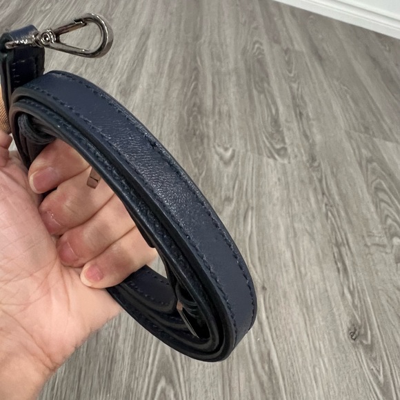 Authentic MCM Small Milla Bag - Picture 12 of 16